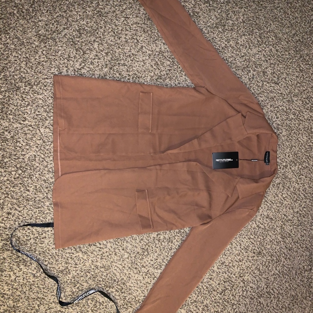 PrettyLittleThing oversized blazer